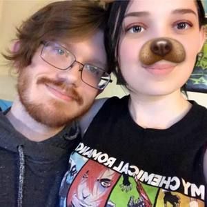 Meet your Posher, Max